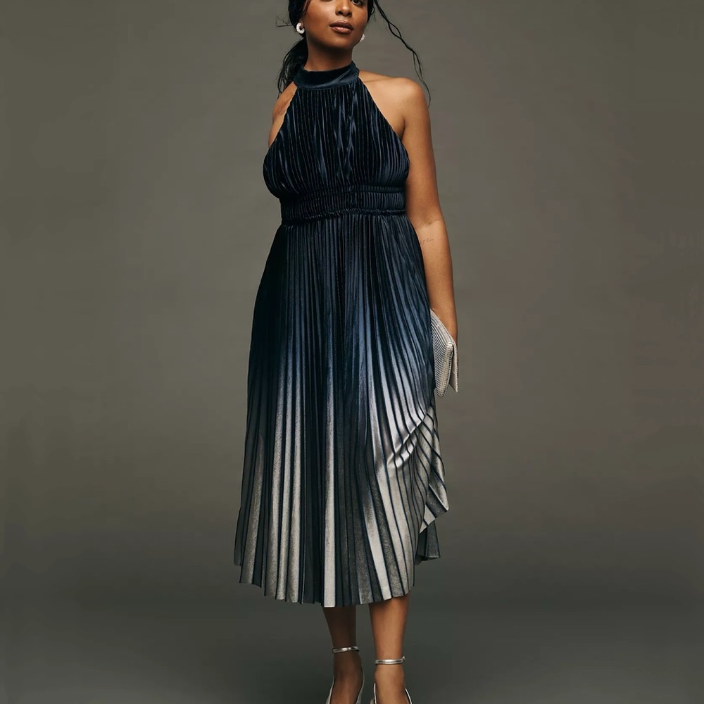 NWT Anthropologie Pleated Velvet Midi Dress Navy Size 1X - Picture 6 of 6